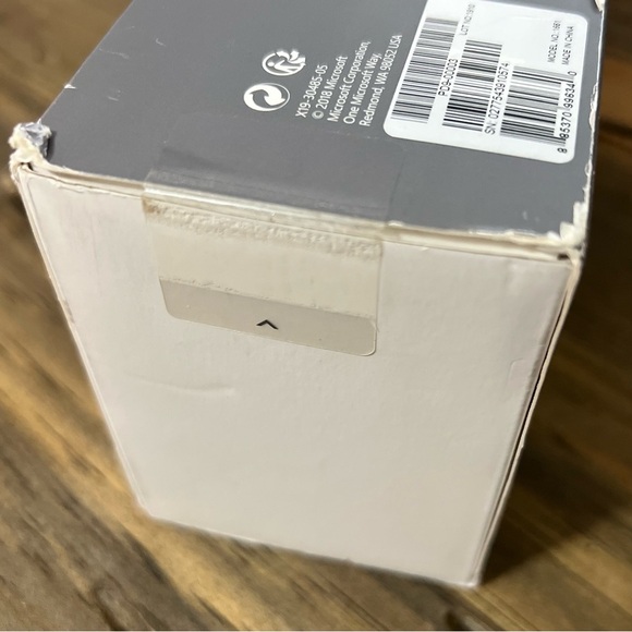 NEW - SEALED IN BOX Microsoft 1661 Surface Dock for Surface Pro, Surface Book - Picture 6 of 6